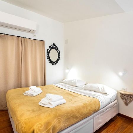 Appartement Il Palazzetto Di Via Della Frezza à Rome Extérieur photo