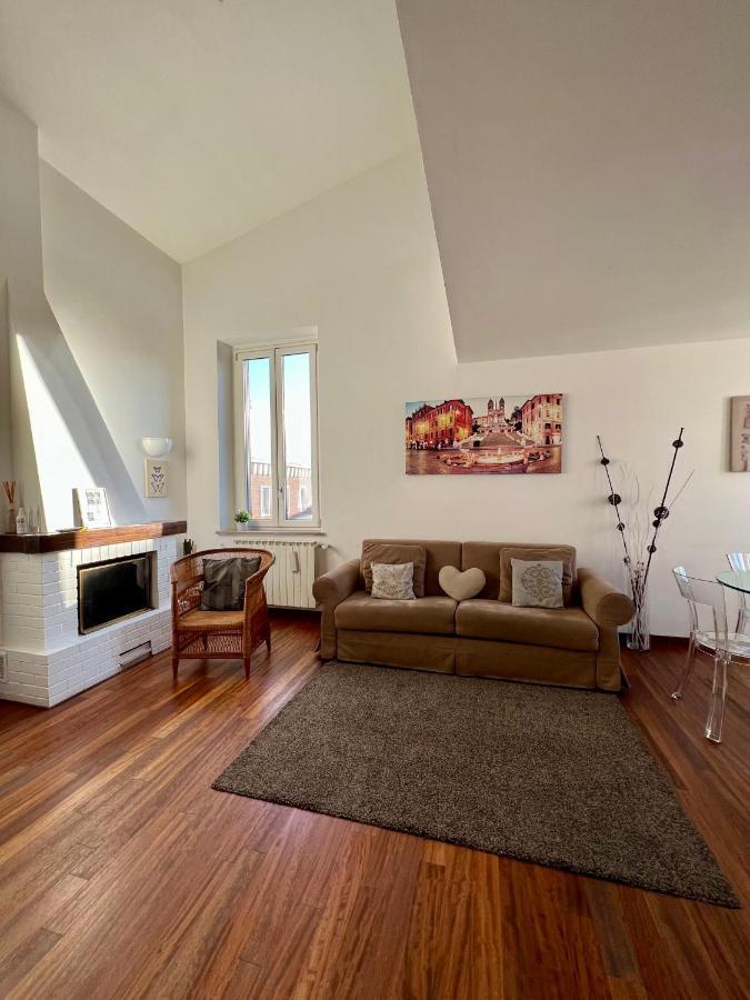 Appartement Il Palazzetto Di Via Della Frezza à Rome Extérieur photo